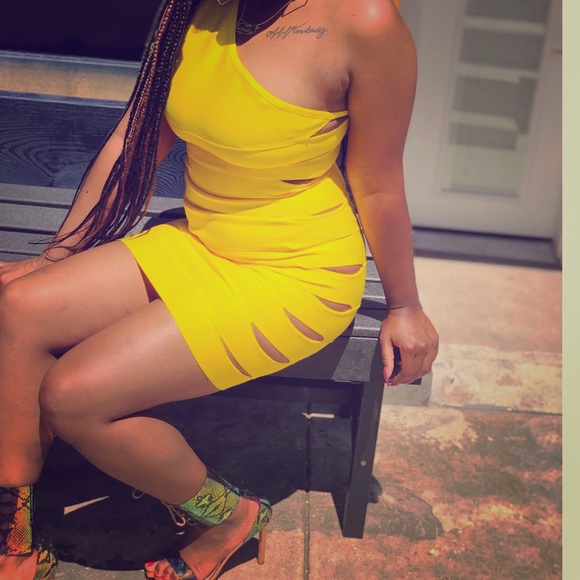 Fashion Nova Dresses & Skirts - Over Shoulder Slit Me Out Bandage Dress